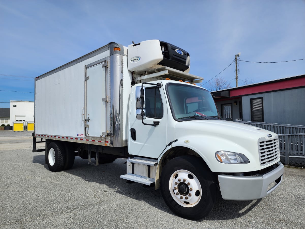 2018 Freightliner/Mercedes M2 106 682886