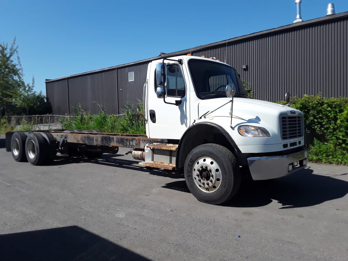 2018 Freightliner M2 106 682918