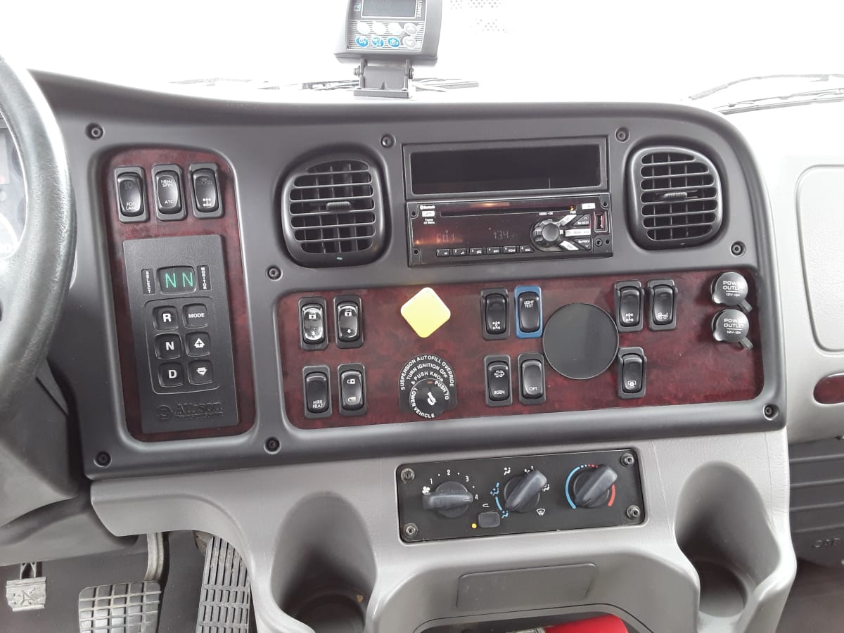 2018 Freightliner/Mercedes M2 106 682934