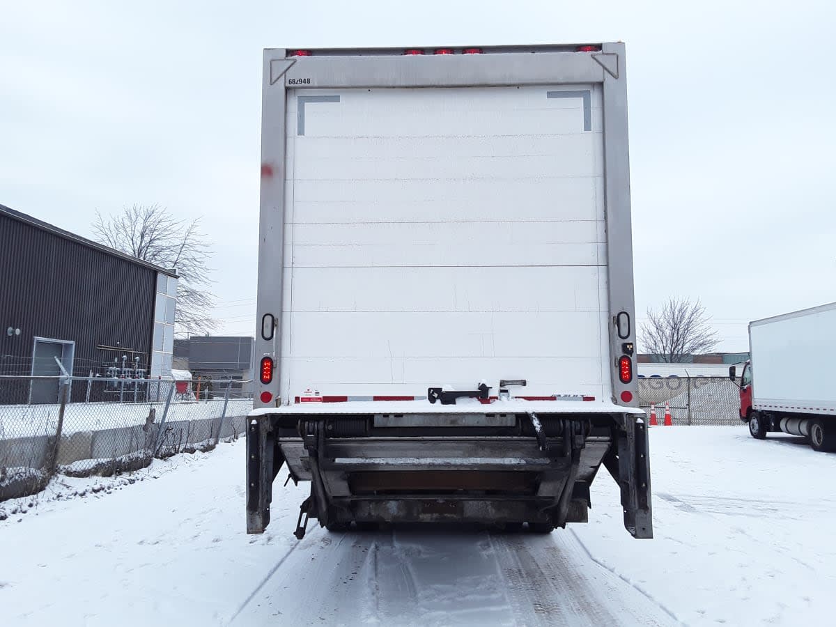 2018 Freightliner/Mercedes M2 106 682948