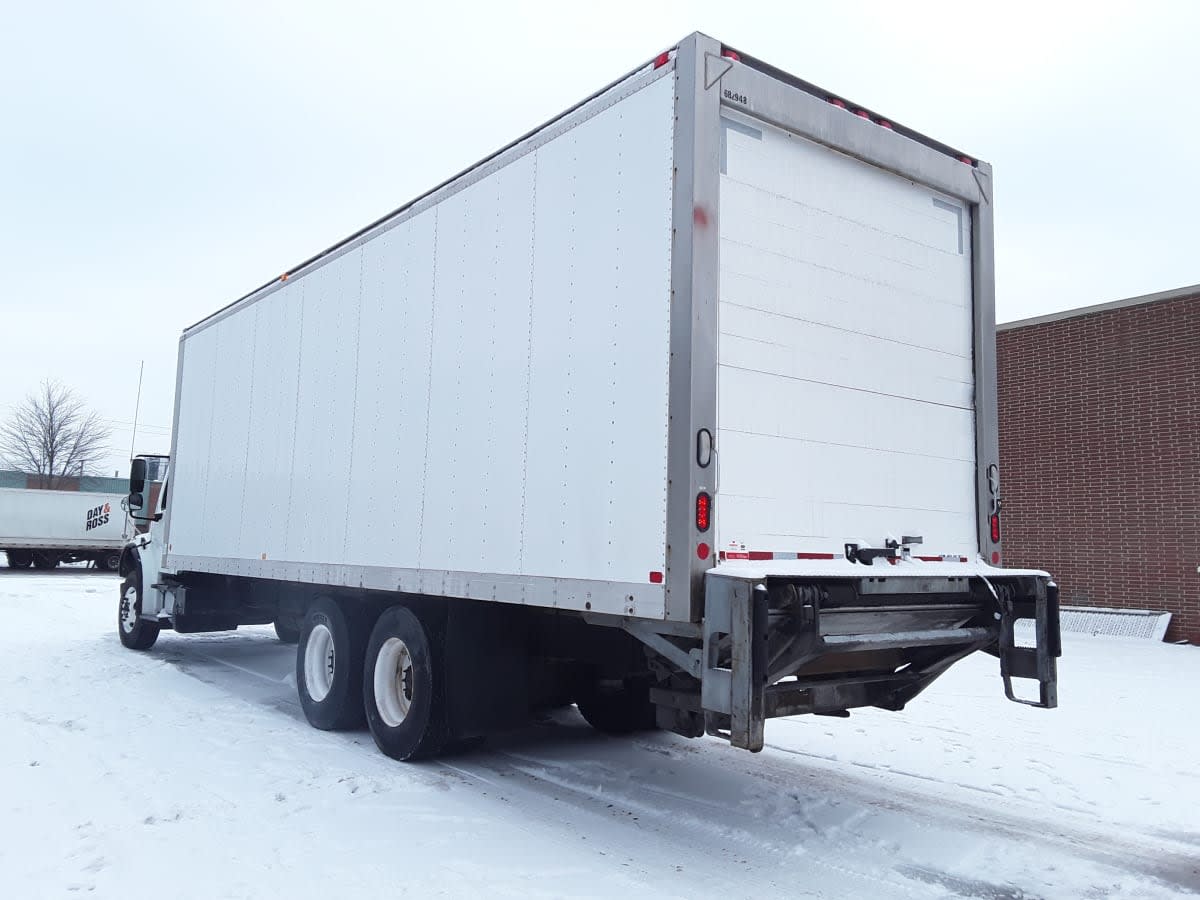 2018 Freightliner/Mercedes M2 106 682948