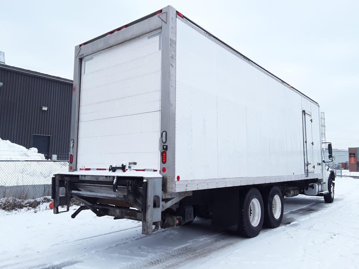 2018 Freightliner/Mercedes M2 106 682948