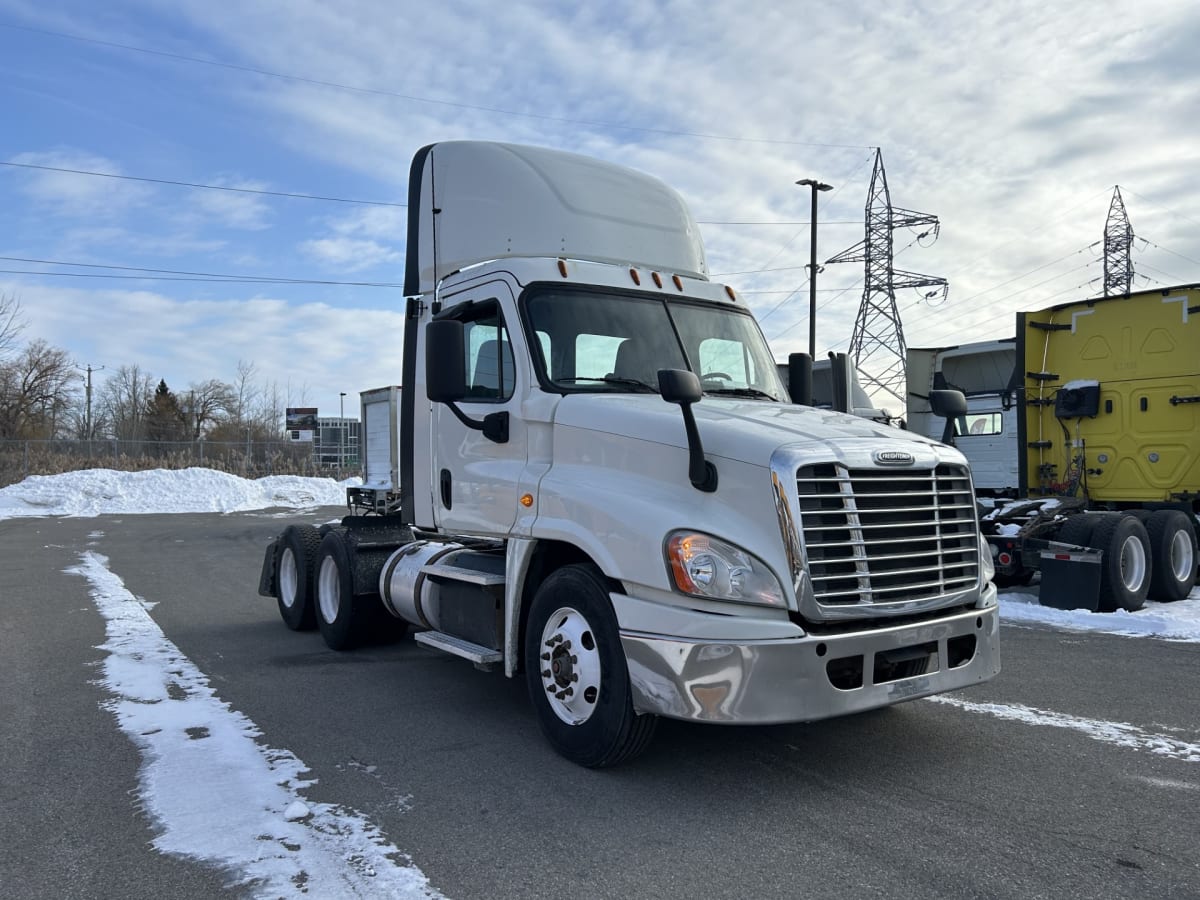 2018 Freightliner/Mercedes CASCADIA 125 682951