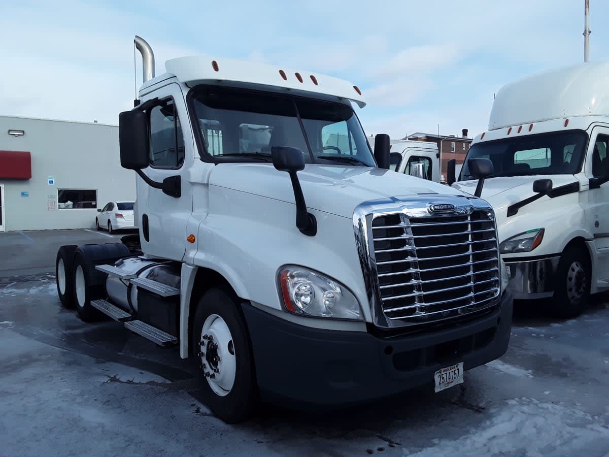 2018 Freightliner/Mercedes CASCADIA 125 682957