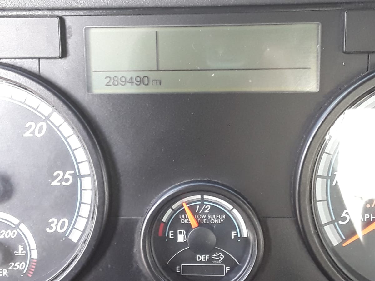 2018 Freightliner/Mercedes CASCADIA 125 683132