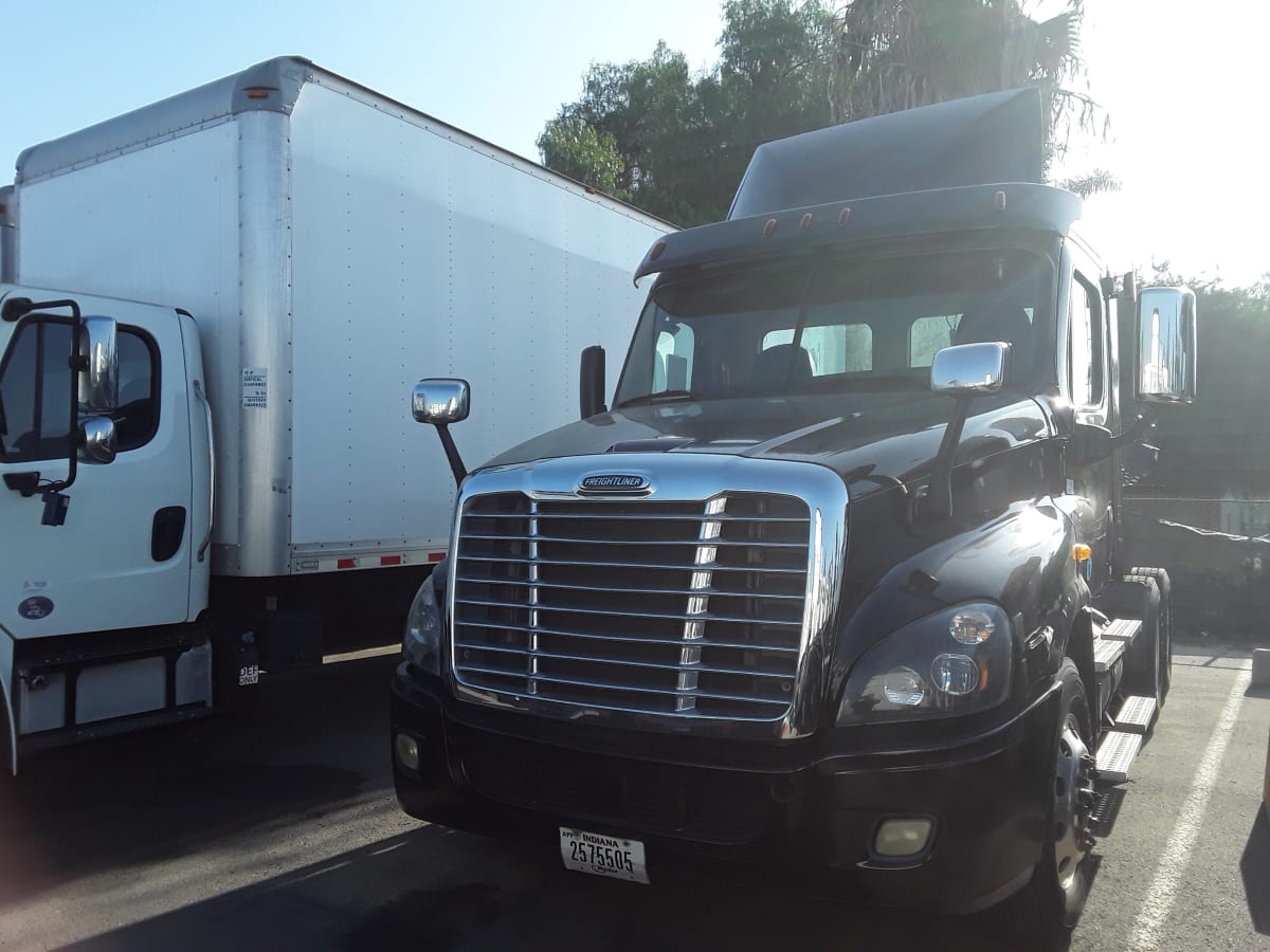 2018 Freightliner/Mercedes CASCADIA 125 683132