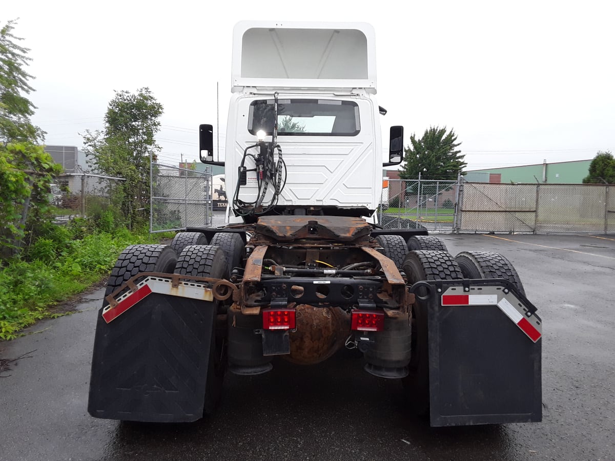 2018 Navistar International LT625 DAYCAB T/A 683186