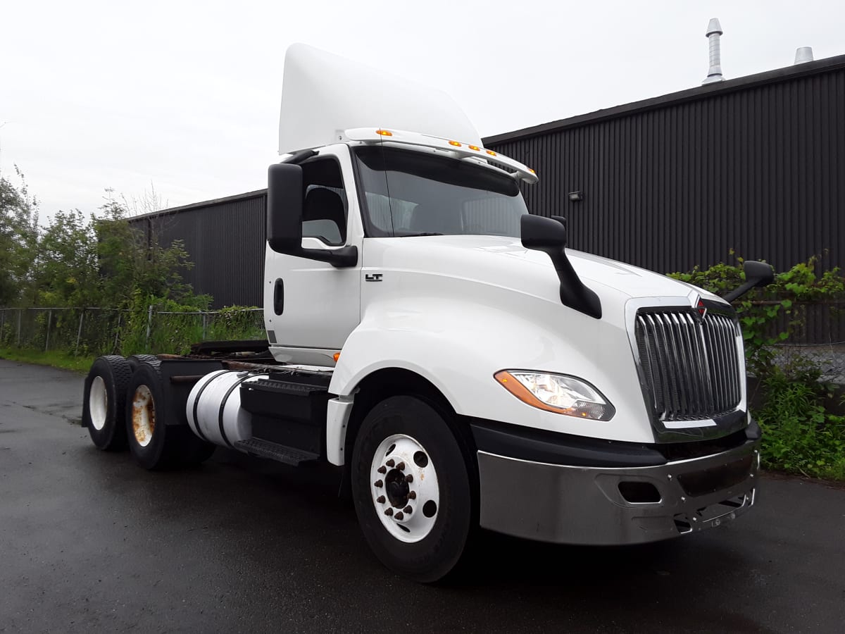2018 Navistar International LT625 DAYCAB T/A 683186