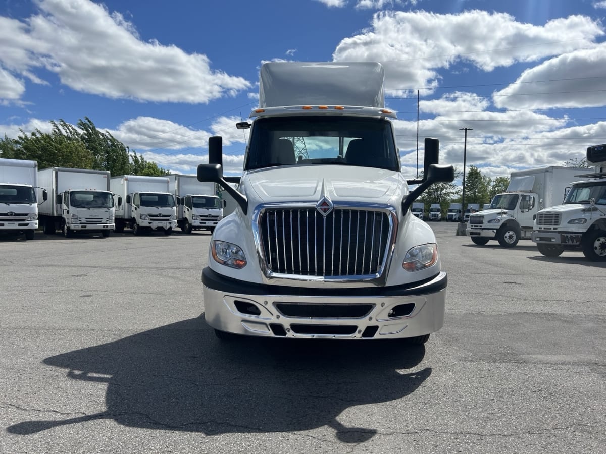 2018 Navistar International LT625 DAYCAB T/A 683187