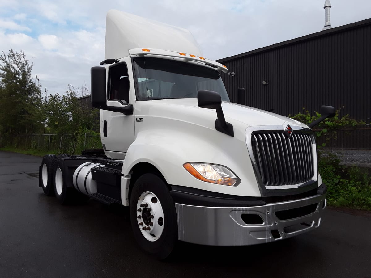 2018 Navistar International LT625 DAYCAB T/A 683188