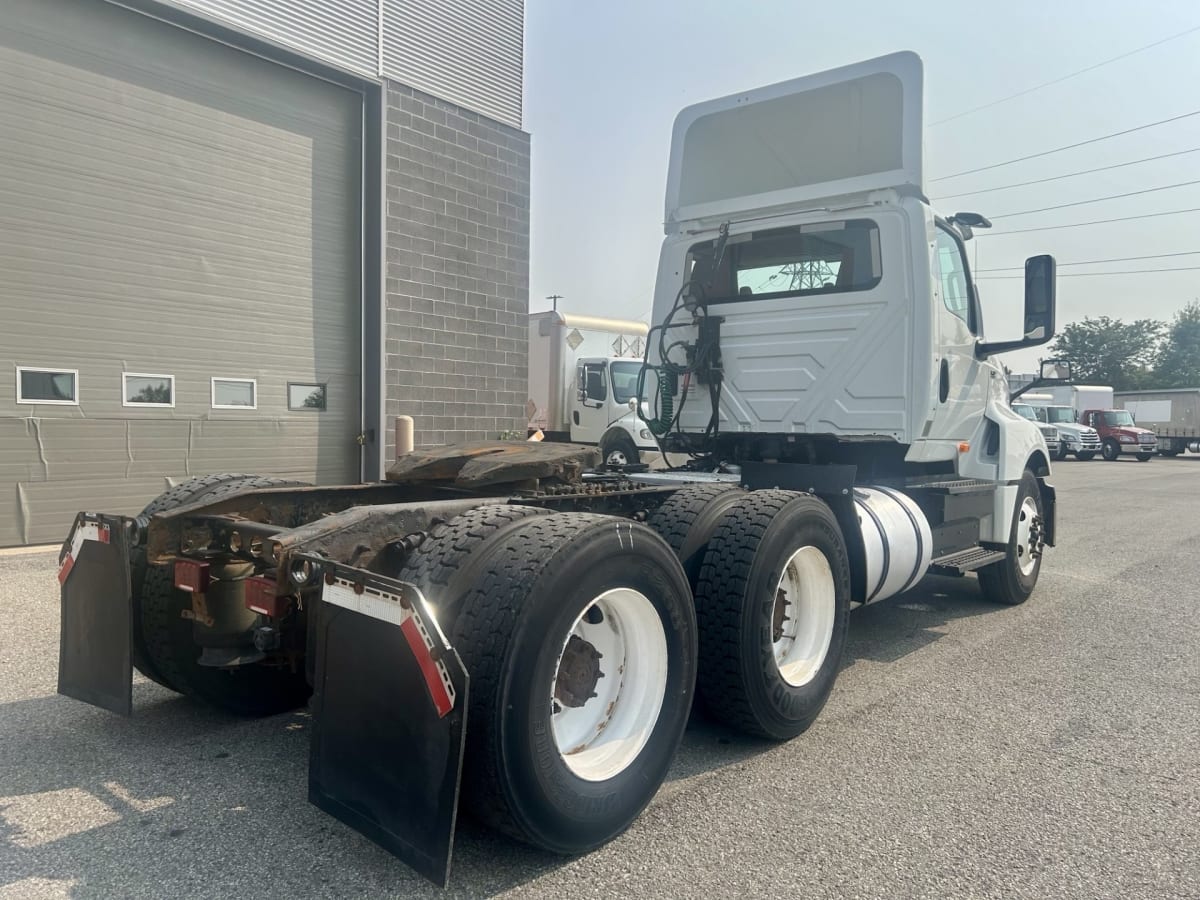 2018 Navistar International LT625 DAYCAB T/A 683189