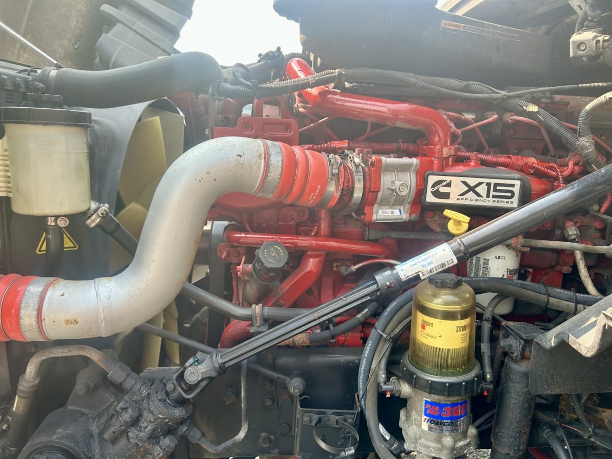 2018 Navistar International LT625 DAYCAB T/A 683189