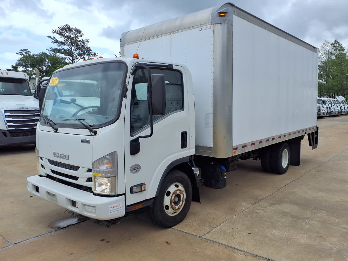 2017 Isuzu NPR HD 683364