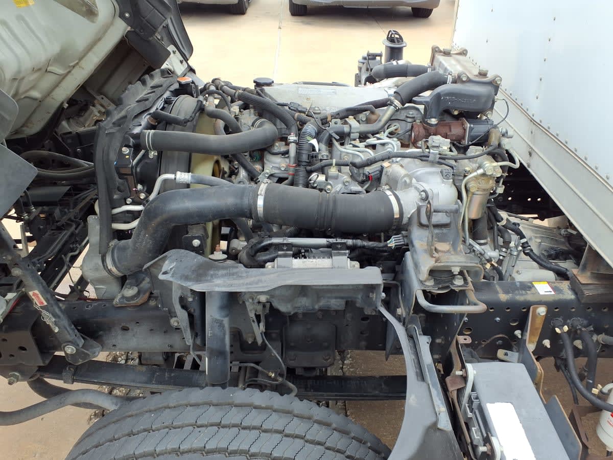 2017 Isuzu NPR HD 683364