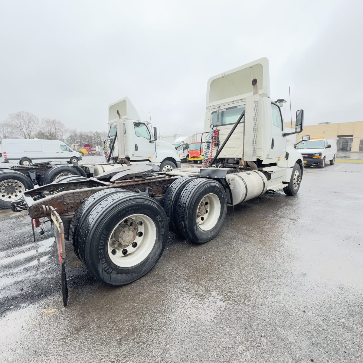 2018 Navistar International LT625 DAYCAB T/A 683388