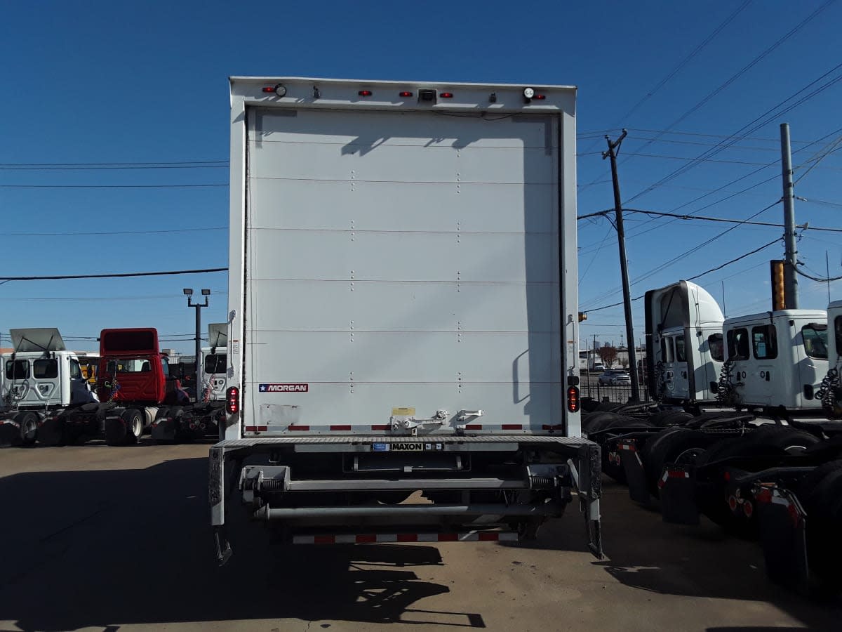 2018 Freightliner/Mercedes M2 106 683429