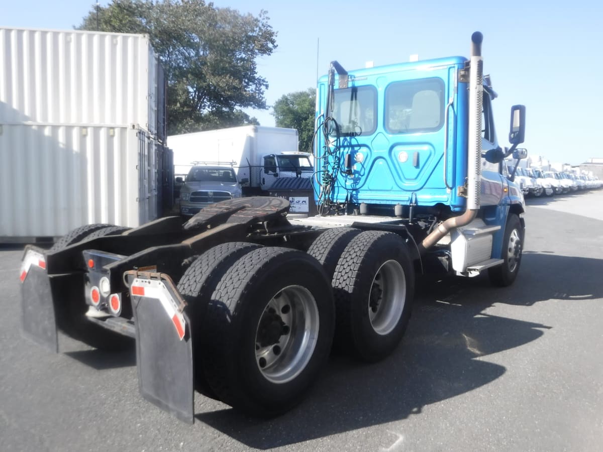 2018 Freightliner/Mercedes CASCADIA 125 683545