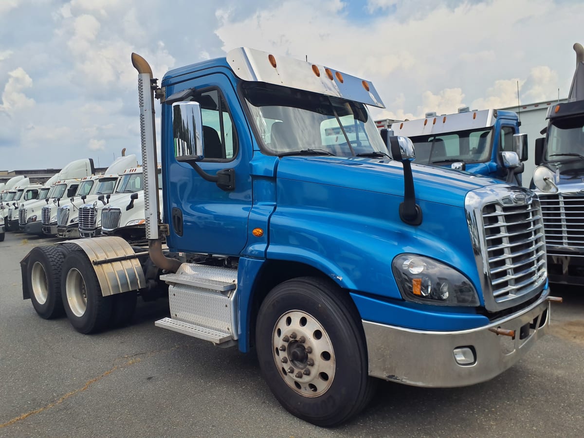 2018 Freightliner/Mercedes CASCADIA 125 683547