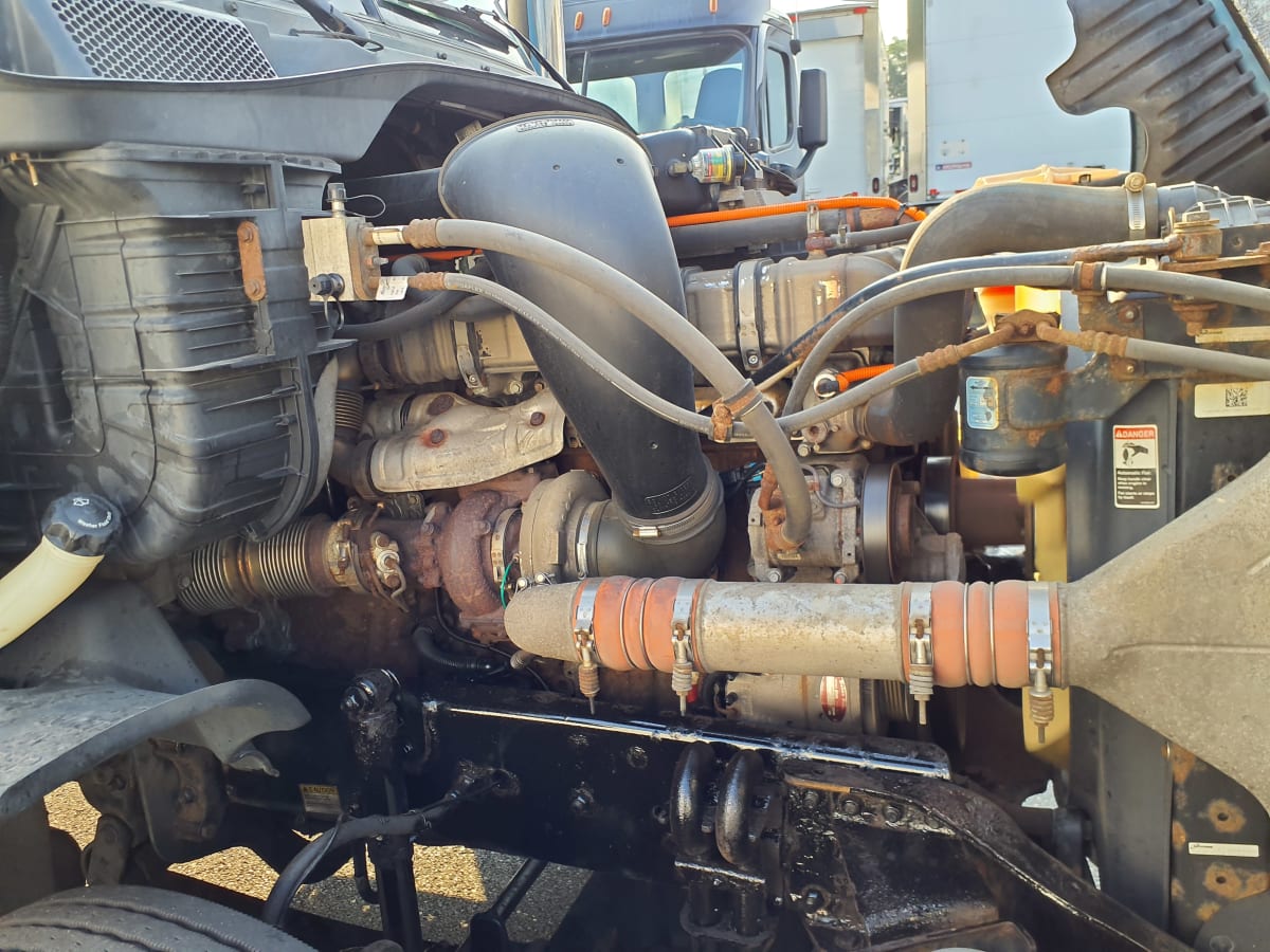 2018 Freightliner/Mercedes CASCADIA 125 683548