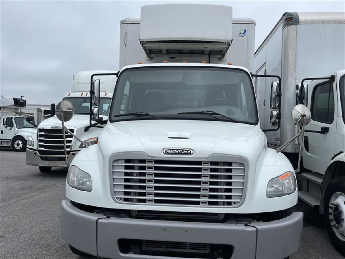 2018 Freightliner M2 106 683697