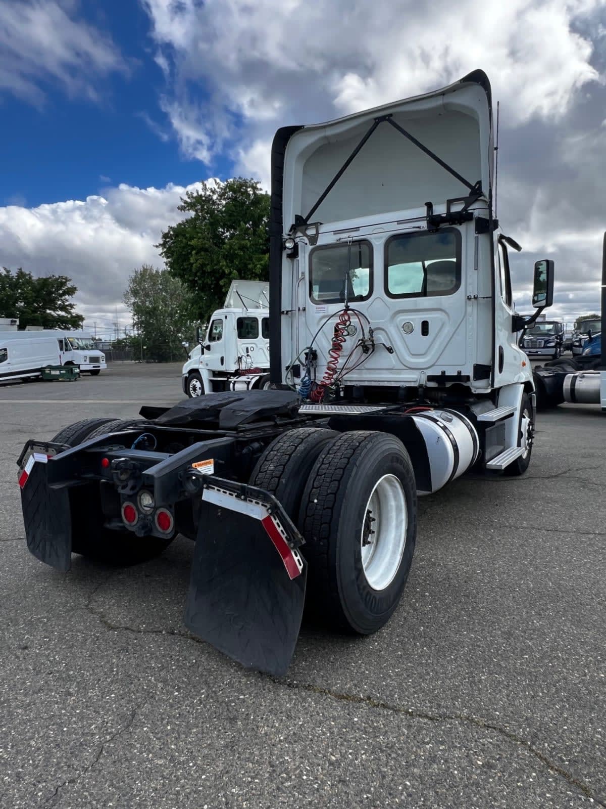 2018 Freightliner - image 4