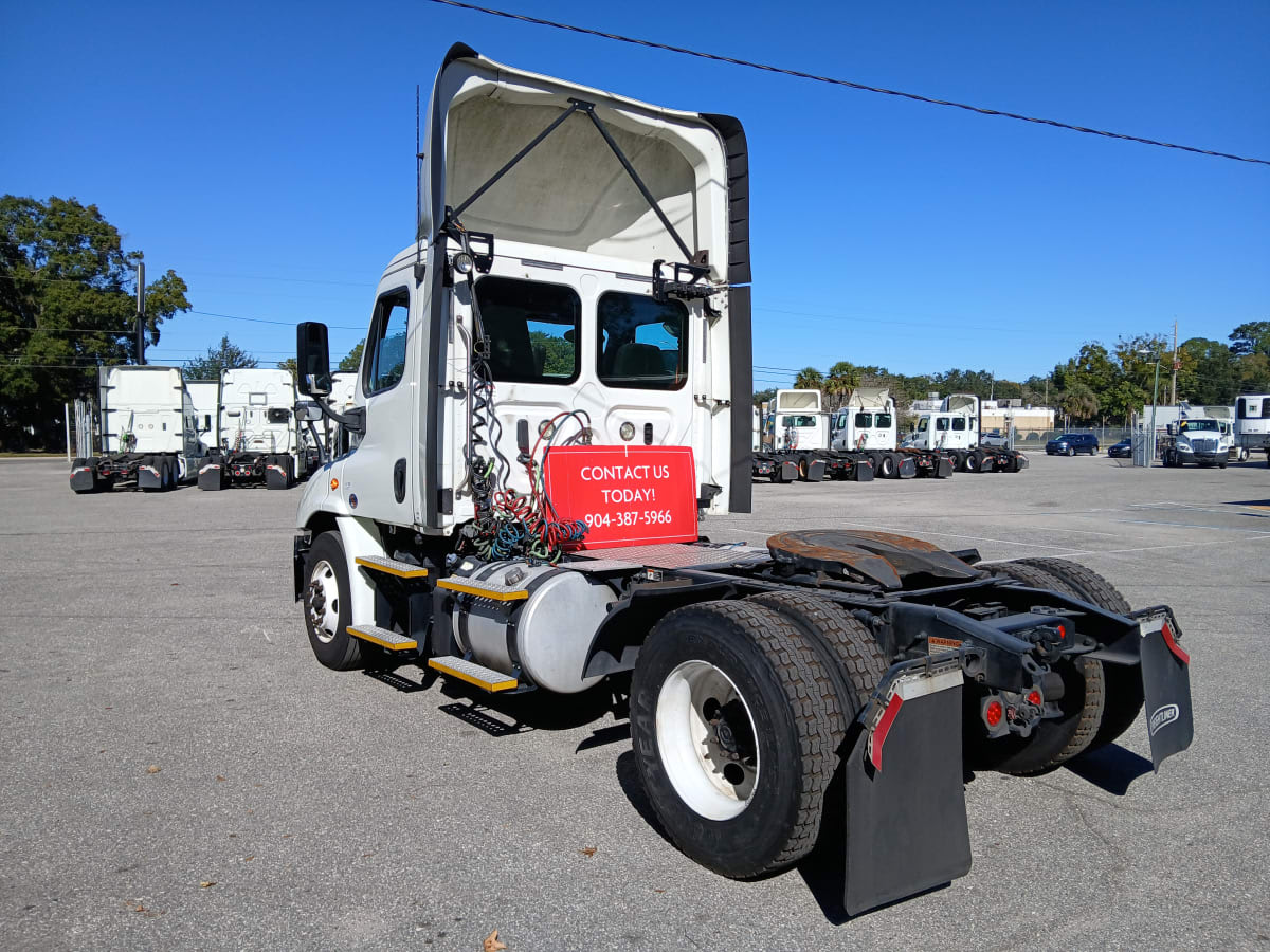 2018 Freightliner - image 6