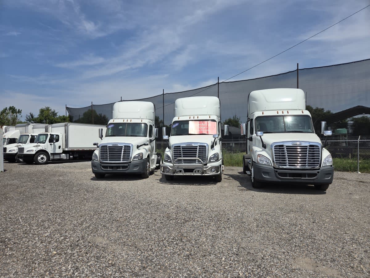 2018 Freightliner CASCADIA 113 683726