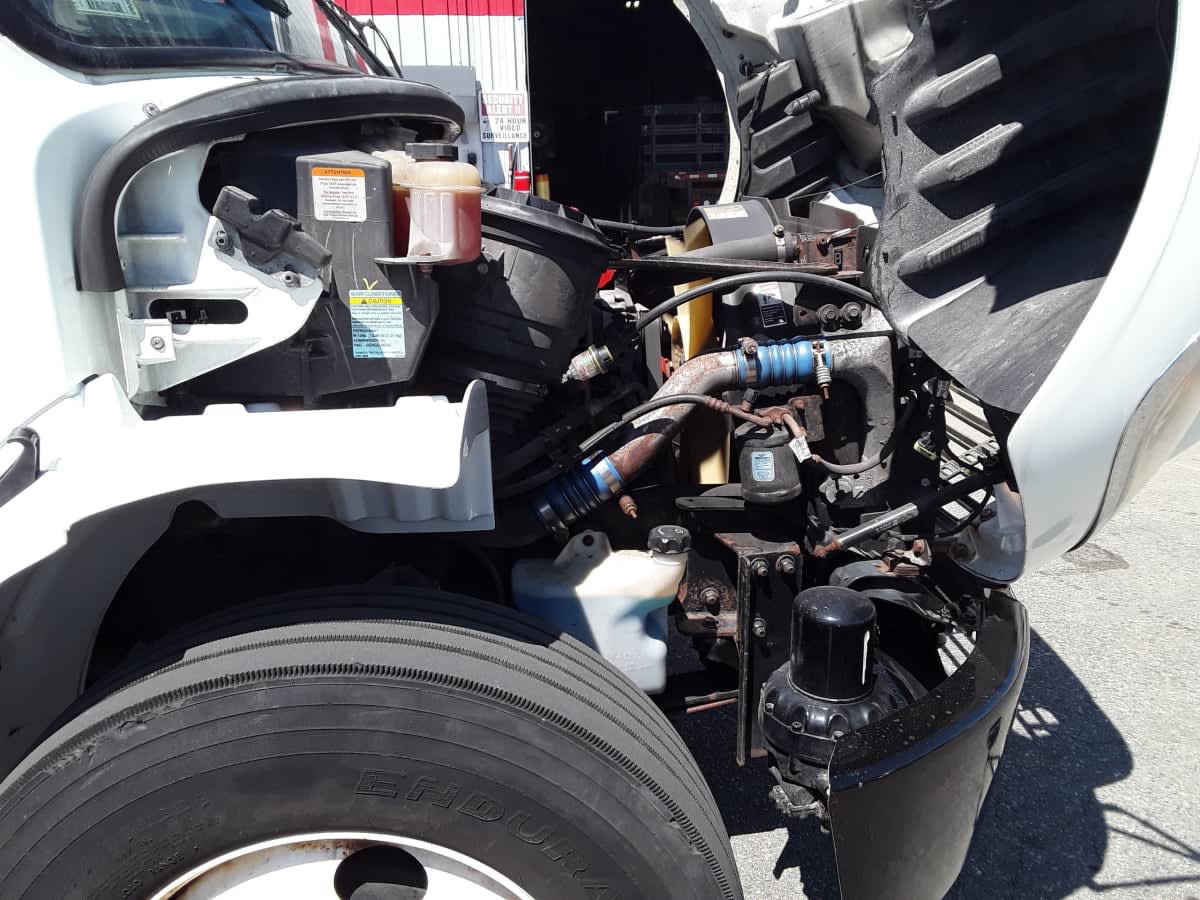 2018 Freightliner M2 106 683734