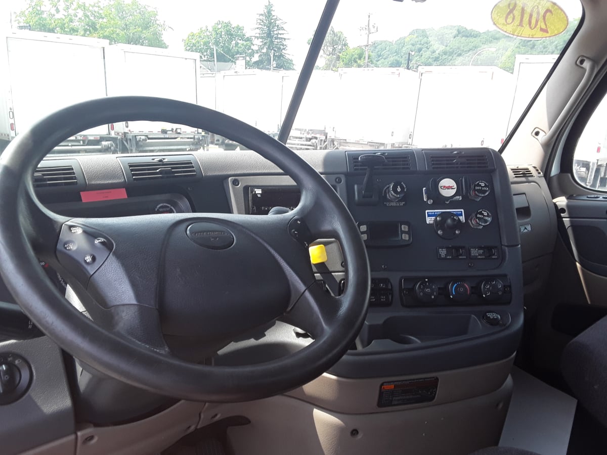 2018 Freightliner/Mercedes CASCADIA 113 683739