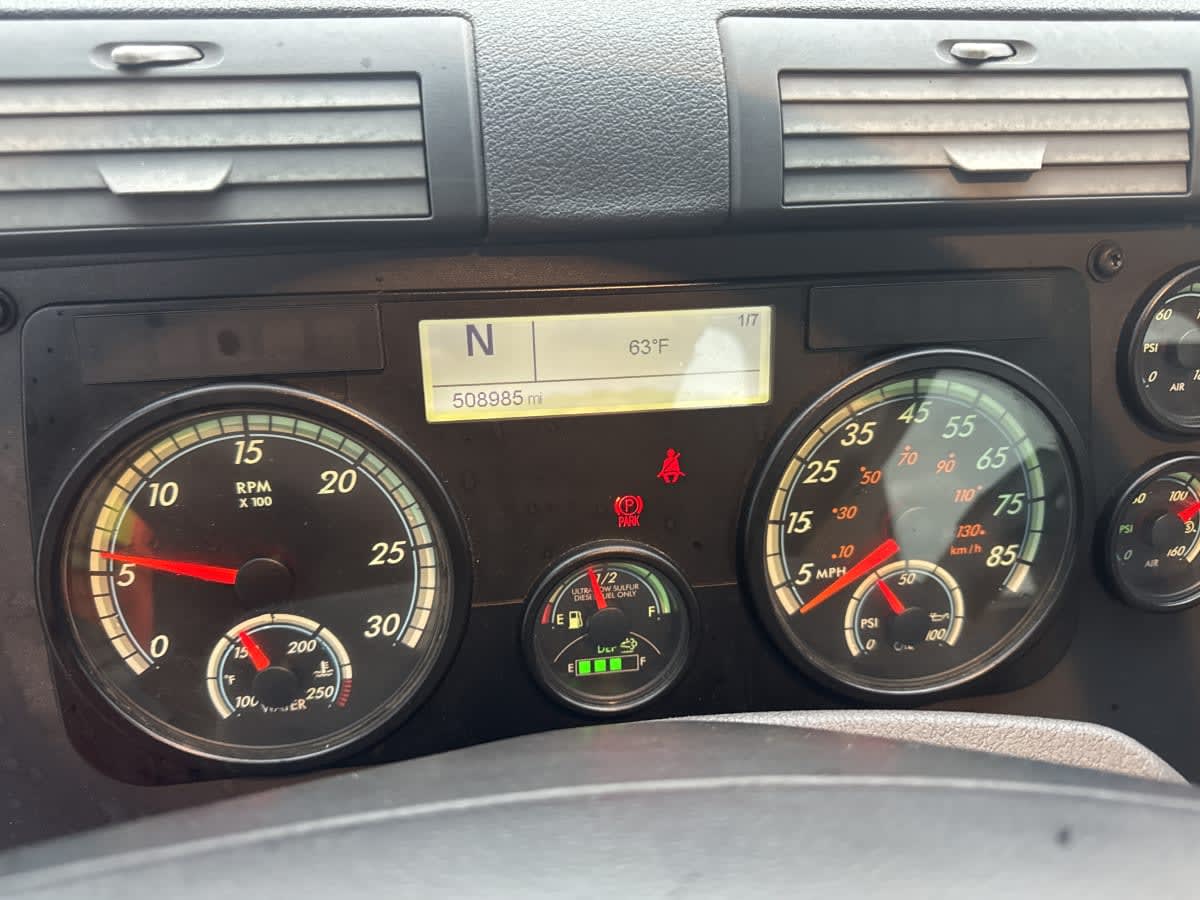 2018 Freightliner/Mercedes CASCADIA 113 683766