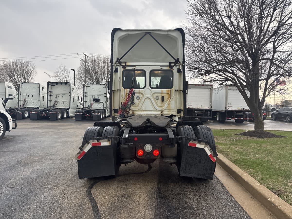 2018 Freightliner/Mercedes CASCADIA 113 683766