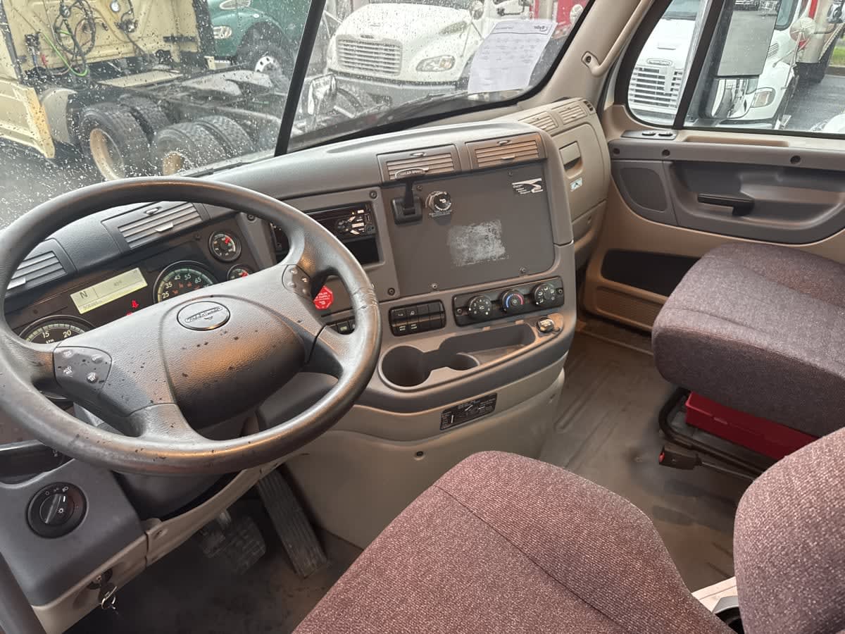 2018 Freightliner/Mercedes CASCADIA 113 683766