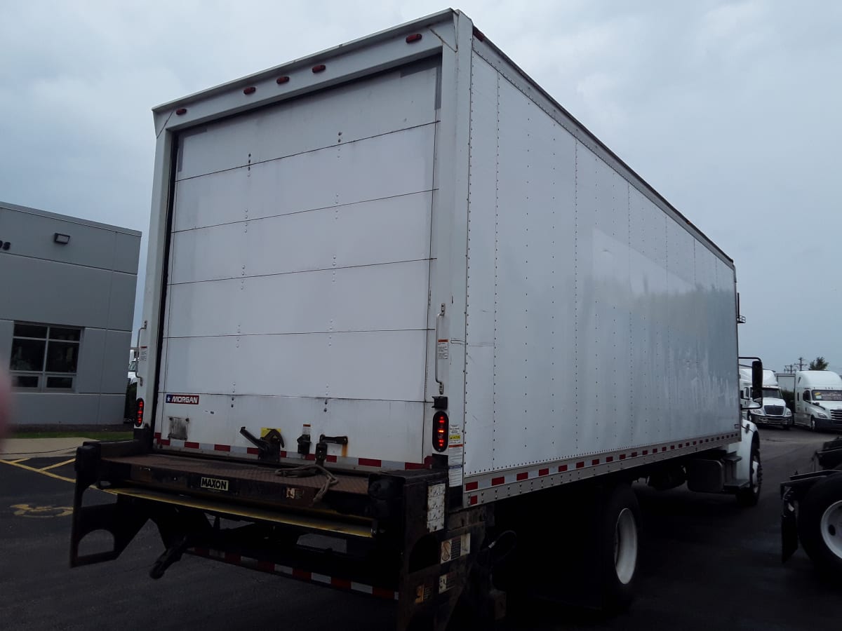 2018 Freightliner/Mercedes M2 106 683768