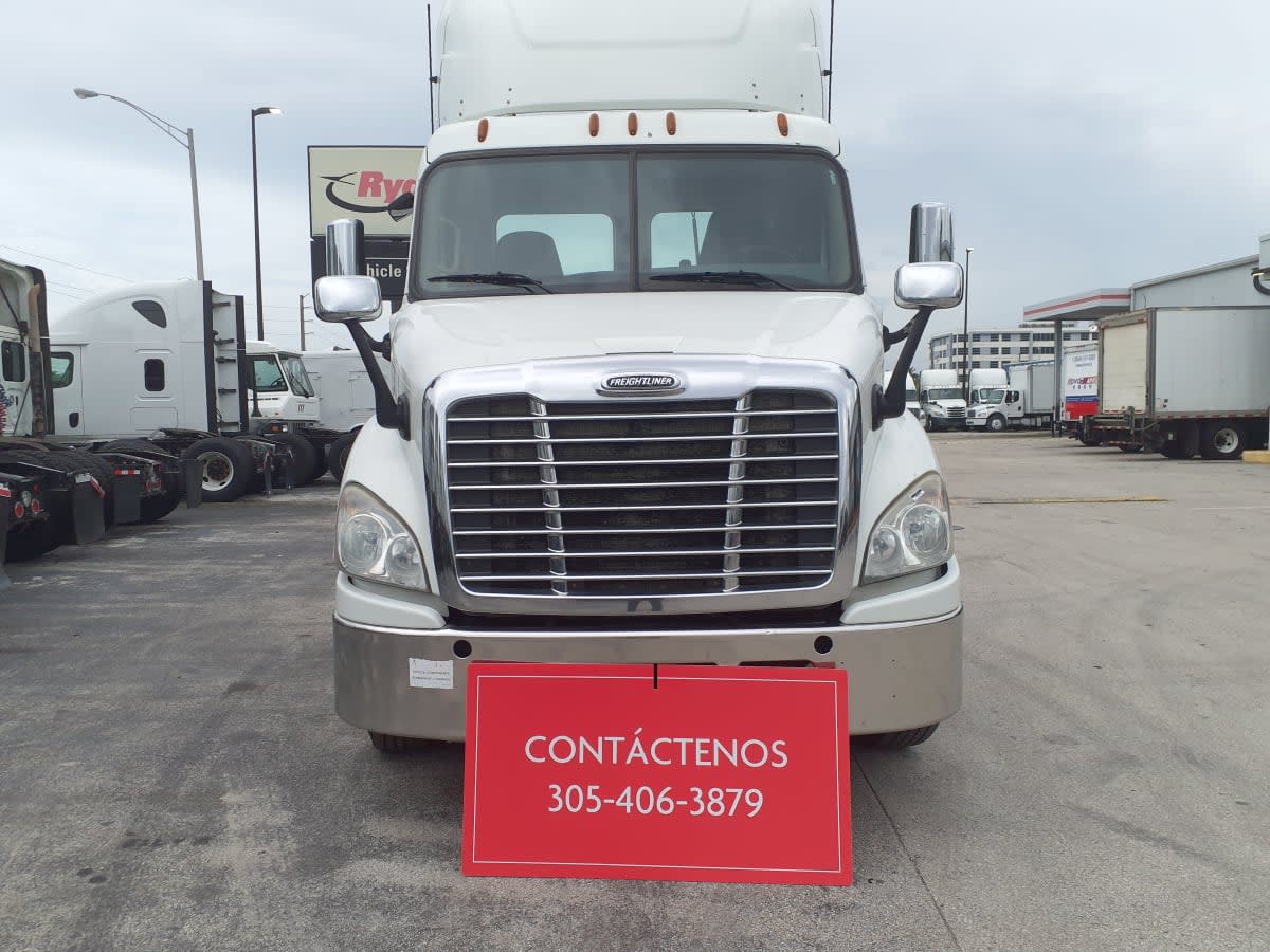 2018 Freightliner - image 2