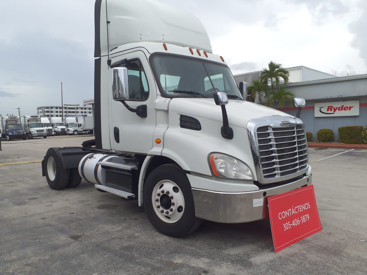 2018 Freightliner - image 1