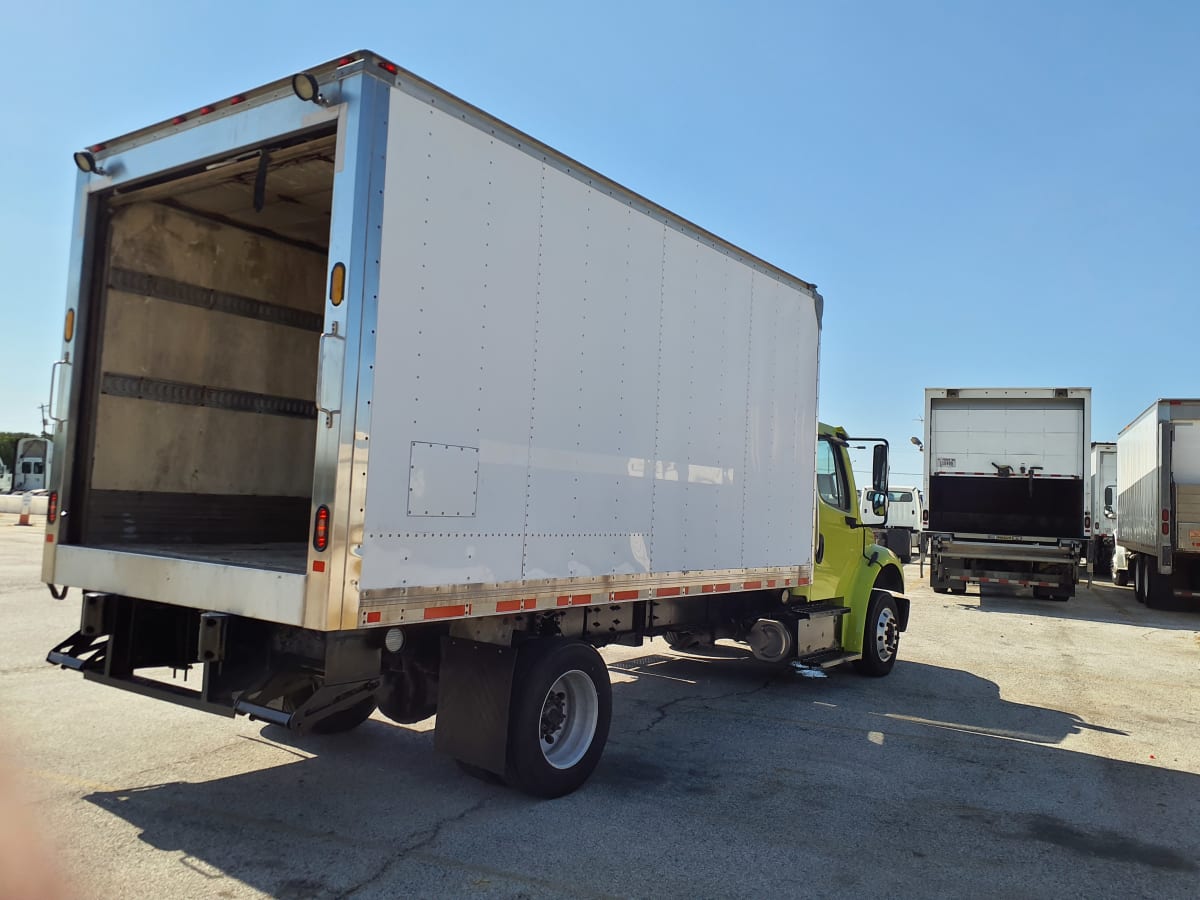 2018 Freightliner/Mercedes M2 106 683831