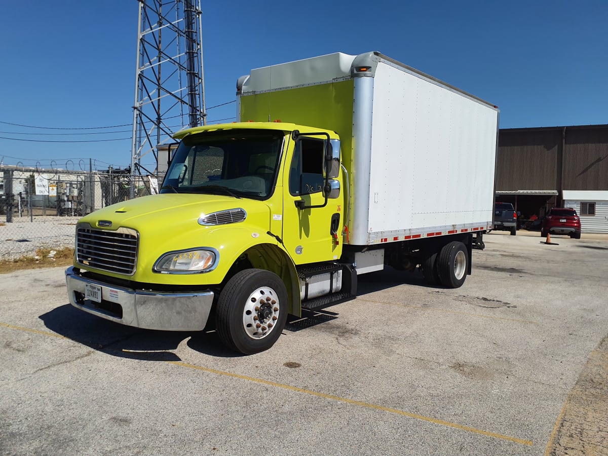 2018 Freightliner/Mercedes M2 106 683831