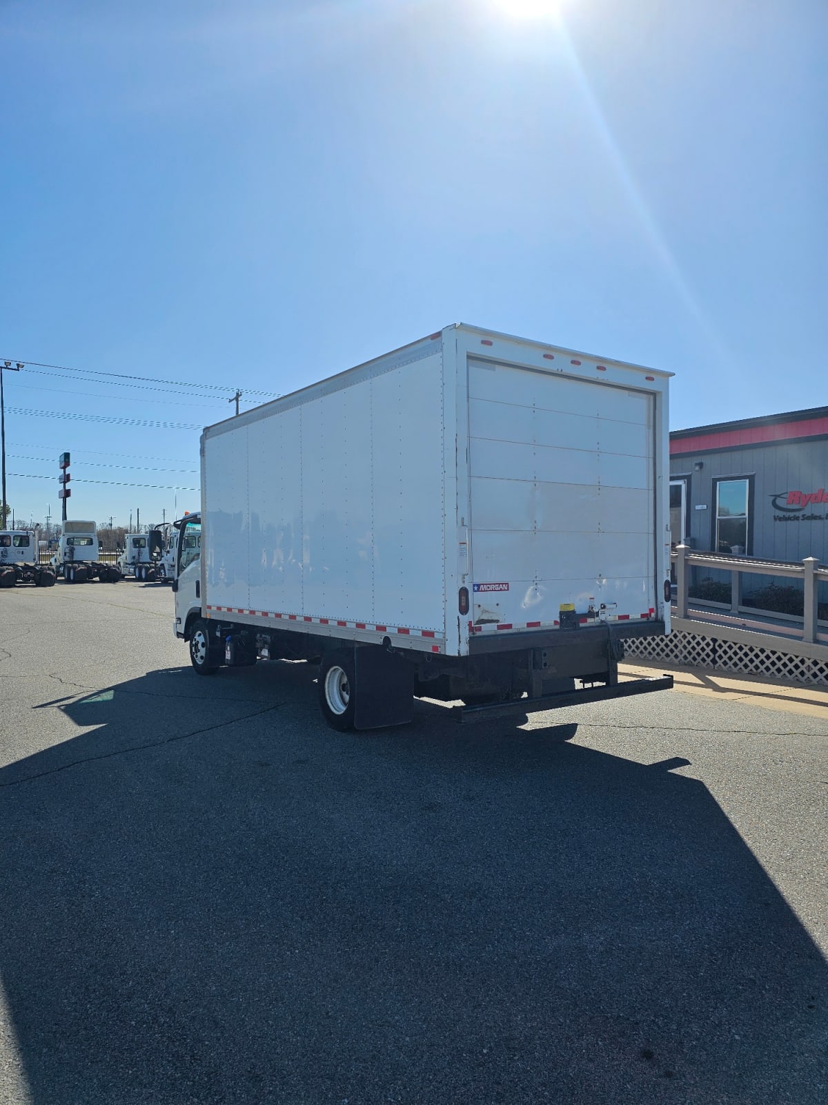 2017 Isuzu NPR HD 683841