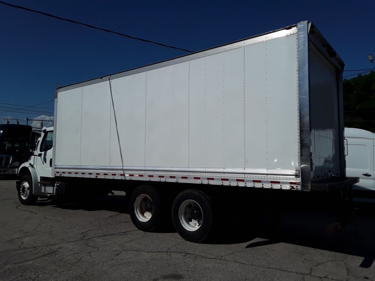 2018 Freightliner/Mercedes M2 106 683855