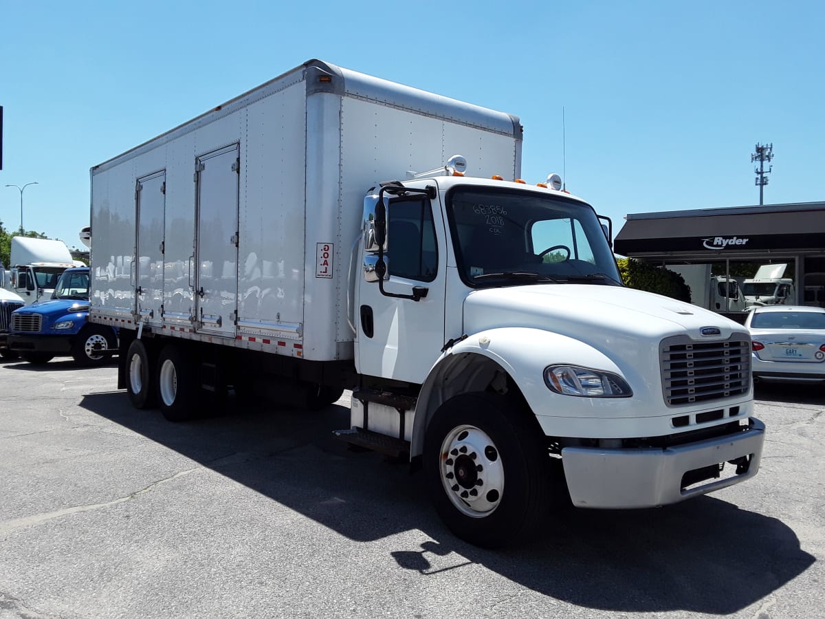 2018 Freightliner/Mercedes M2 106 683856