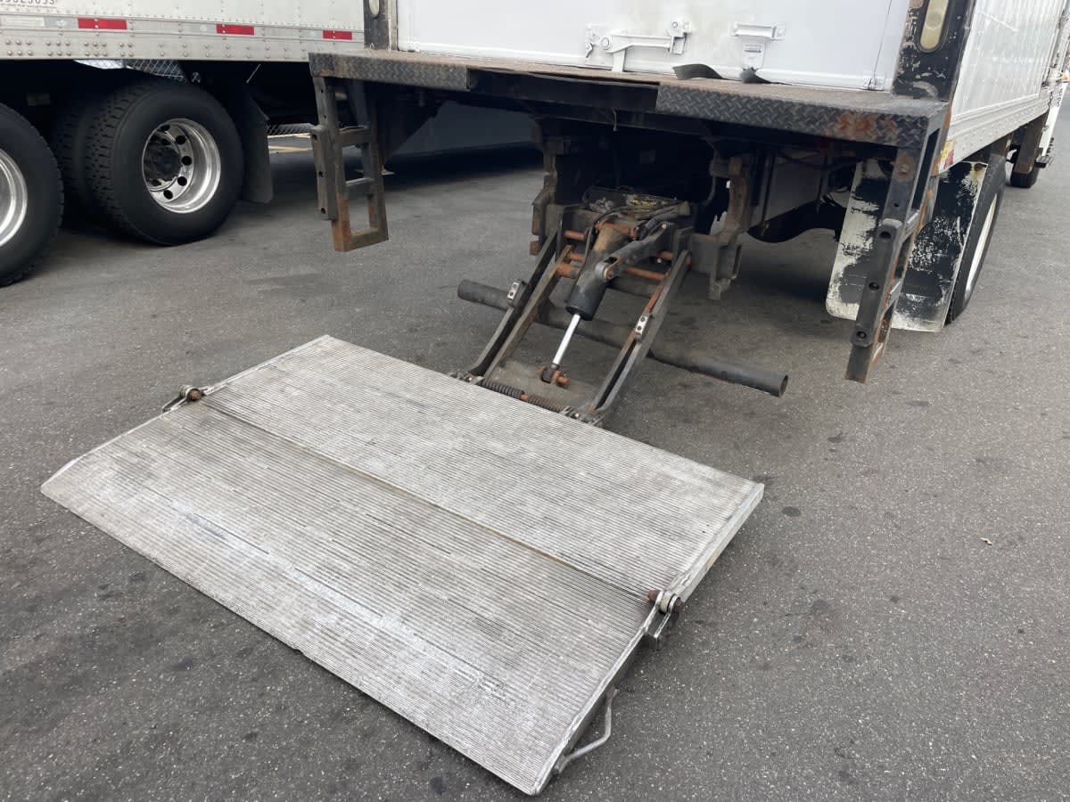 2018 Navistar International 4300 683881