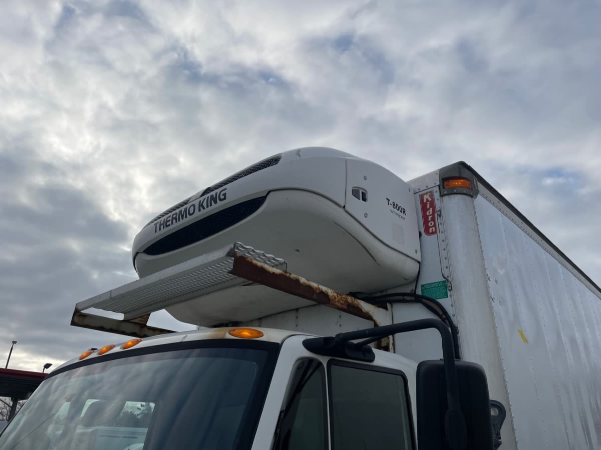 2018 Navistar International 4300 683881