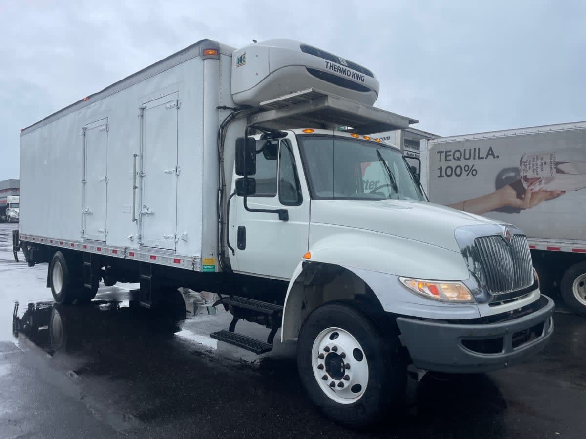 2018 Navistar International 4300 683883