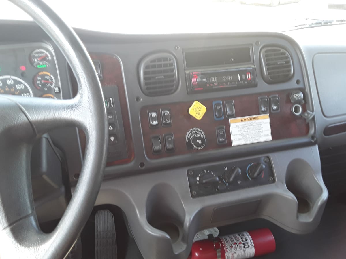 2018 Freightliner/Mercedes M2 106 683887