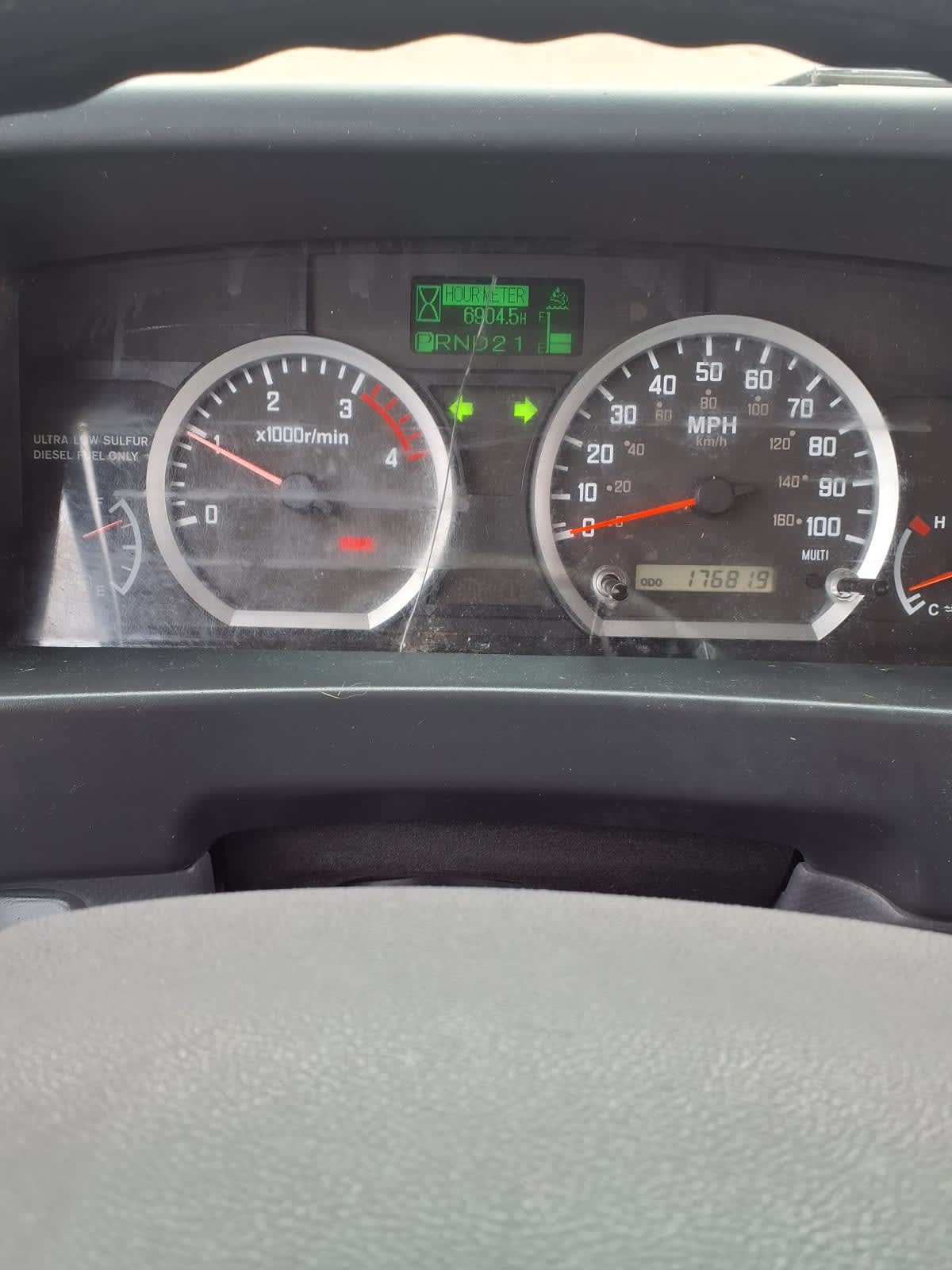 2017 Isuzu NPR HD 683951