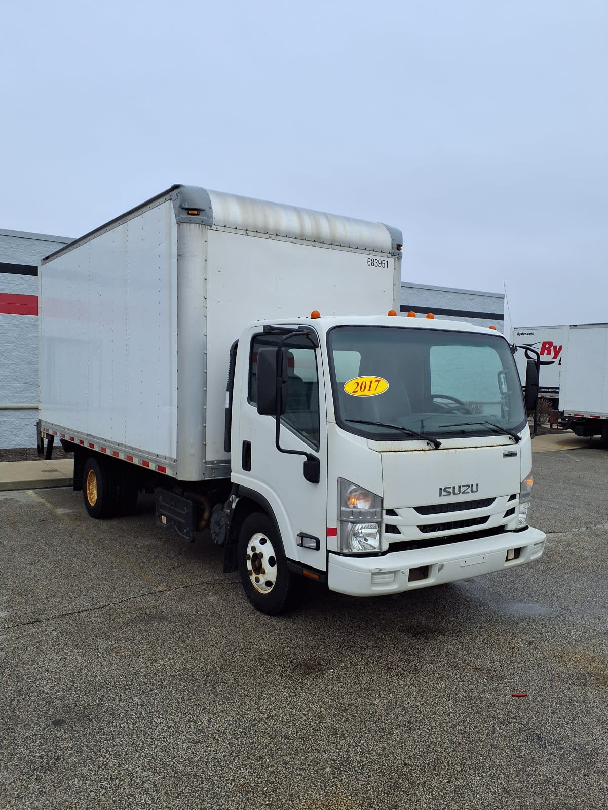 2017 Isuzu NPR HD 683951