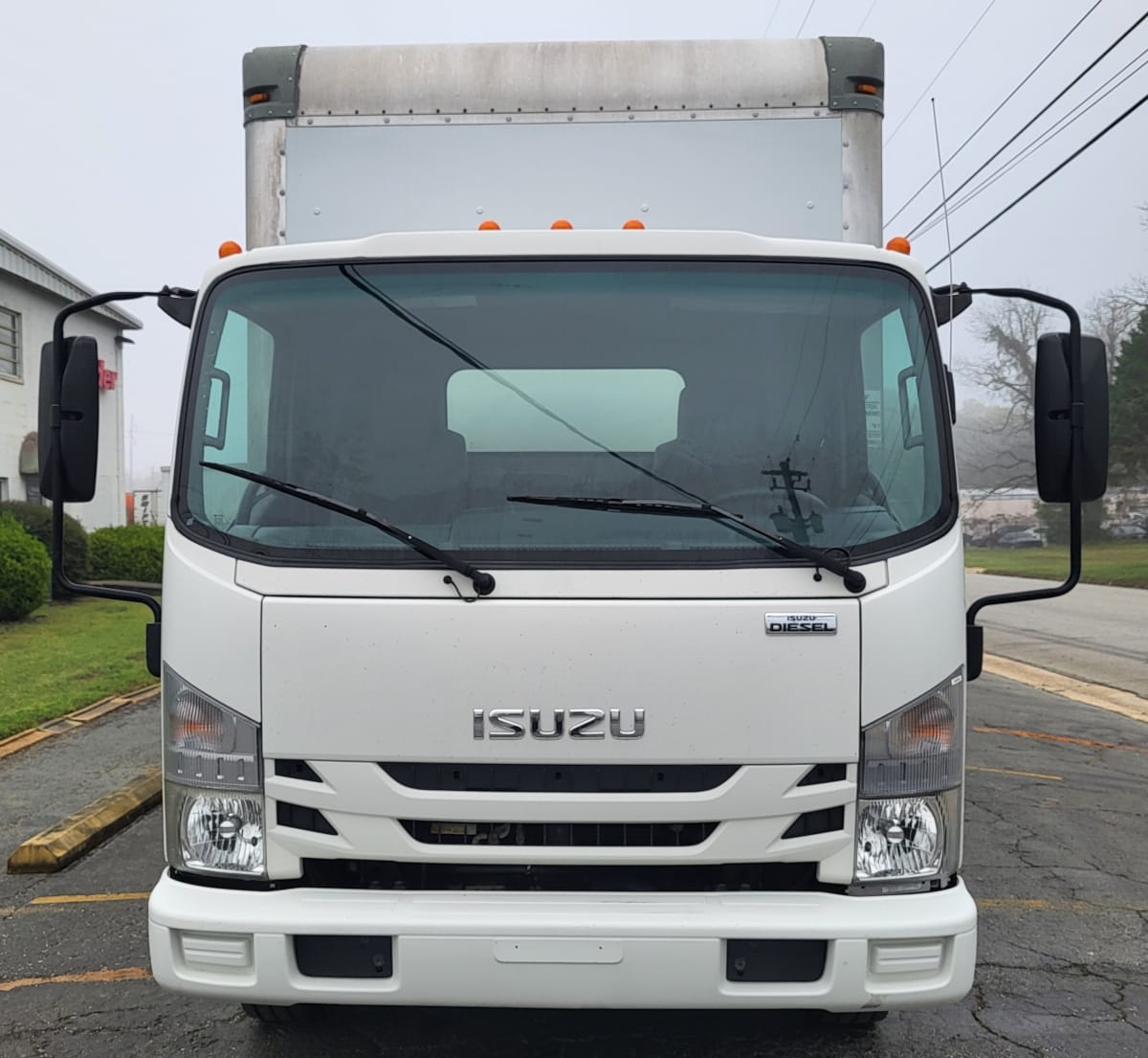 2017 Isuzu NPR HD 683956