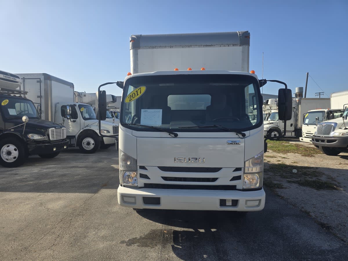 2017 Isuzu NPR HD 683973