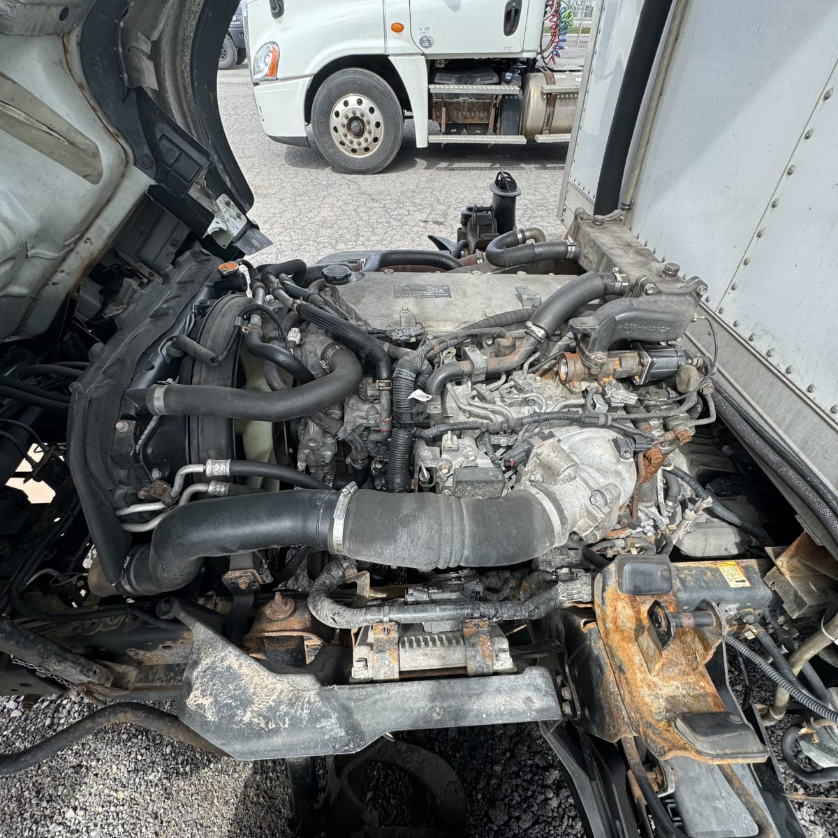 2017 Isuzu NPR 683975