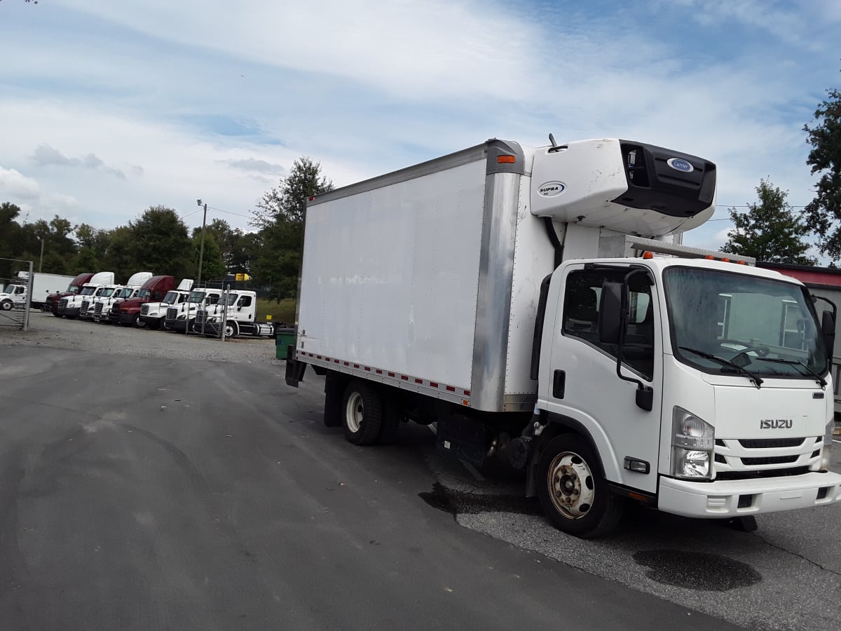 2017 Isuzu NPR 683980